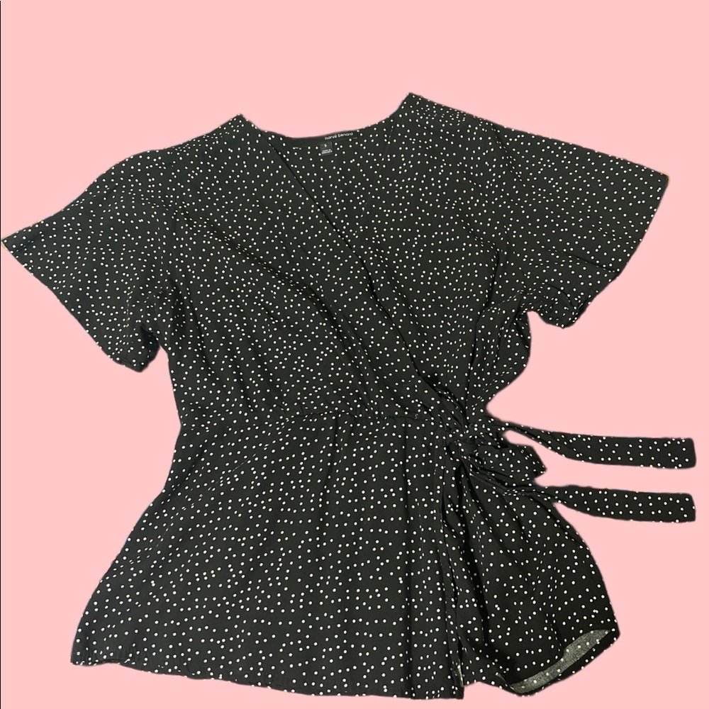 Women’s polka dot blouse size small